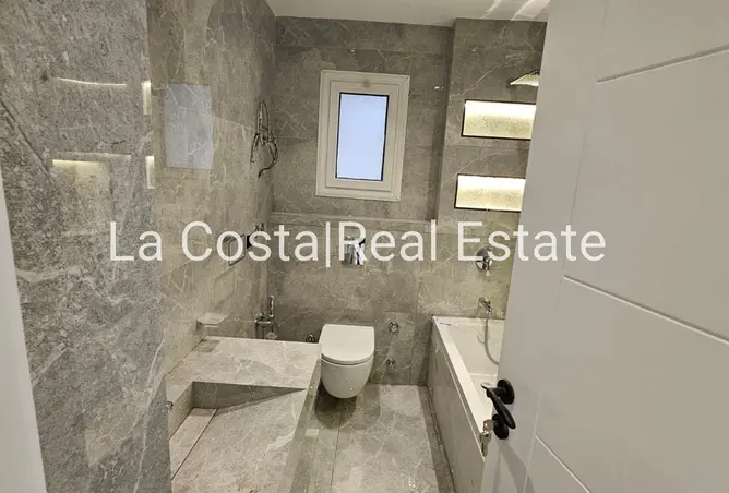 98836561 - Property Image 2
