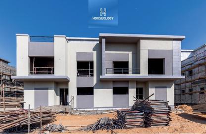 Townhouse - 3 Bedrooms - 3 Bathrooms for sale in Swan Lake Residence - 5th Settlement Compounds - The 5th Settlement - New Cairo City - Cairo