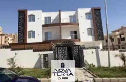 Apartment - 4 Bedrooms - 3 Bathrooms for sale in 13th District - Sheikh Zayed City - Giza Apartment - 4 Bedrooms - 3 Bathrooms for sale in 13th District - Sheikh Zayed City - Giza