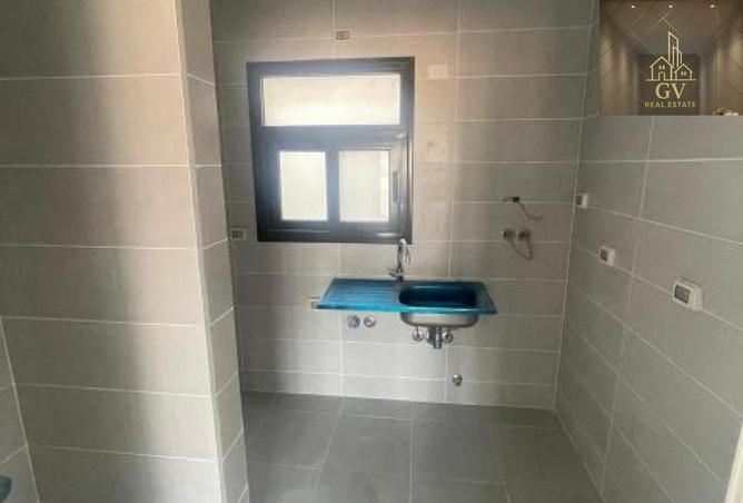 72445840 - صورة العقار 3