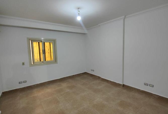 82107024 - Property Image 3