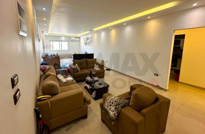 Apartment - 3 - 2 for sale in Istanbul - Salah Mostafa - El Soltan Hussein St. - Raml Station - Hay Wasat - Alexandria