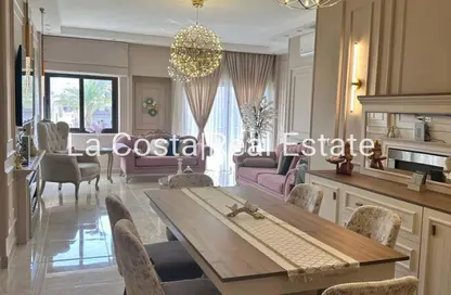 شقة - 3 غرف نوم - 2 حمامات للبيع في فيفث سكوير - التجمع الخامس - مدينة القاهرة الجديدة - القاهرة