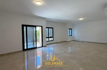 شقة - 3 غرف نوم - 3 حمامات للايجار في مون ريزيدنس - فيفث سكوير - التجمع الخامس - مدينة القاهرة الجديدة - القاهرة