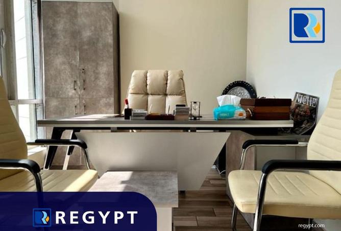 8618916 - Property Image 2