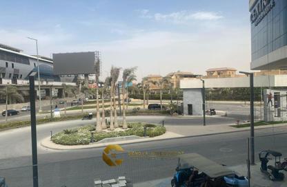 محل تجاري - استوديو للايجار في سنترادا بلازا - ميدان جهينة - مدينة 6 أكتوبر - الجيزة