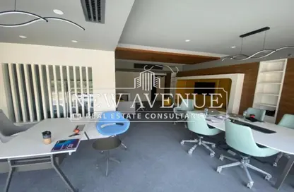 مساحات مكتبية - استوديو - 1 حمام للايجار في ازاد - كمبوندات التجمع الخامس - التجمع الخامس - مدينة القاهرة الجديدة - القاهرة