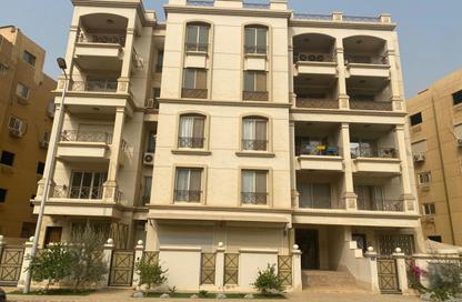 Apartment - 3 Bedrooms - 2 Bathrooms for sale in South Lotus - El Lotus - New Cairo City - Cairo