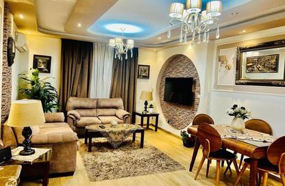 Apartment - 2 Bedrooms - 1 Bathroom for rent in Abou Hanifa Al Noaman St. - Rehab City First Phase - Al Rehab - New Cairo City - Cairo