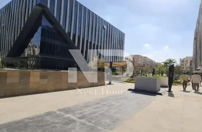 Office Space - 3 Bedrooms - 2 Bathrooms for sale in Eastown - 5th Settlement Compounds - The 5th Settlement - New Cairo City - Cairo