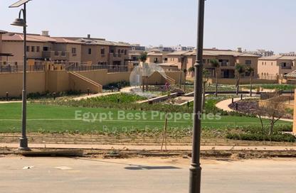 Villa - 4 Bedrooms - 5 Bathrooms for sale in Mivida - 5th Settlement Compounds - The 5th Settlement - New Cairo City - Cairo