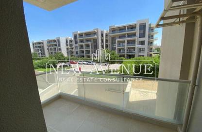Apartment - 3 Bedrooms - 2 Bathrooms for sale in The Address East - 90 Street - The 5th Settlement - New Cairo City - Cairo