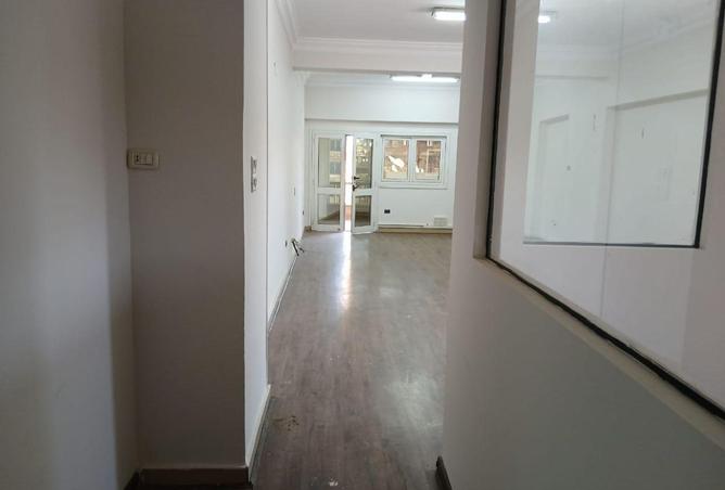 8625753 - Property Image 2