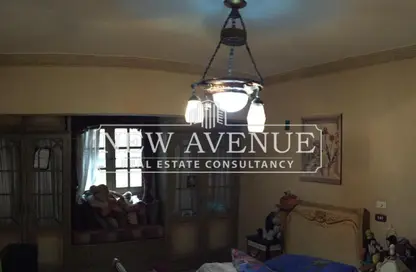 شقة - 3 غرف نوم - 3 حمامات للبيع في شارع محي الدين أبو العز - المهندسين - الجيزة