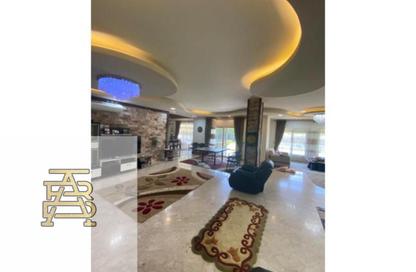 Villa - 5 Bedrooms - 5 Bathrooms for sale in Madinaty - Cairo