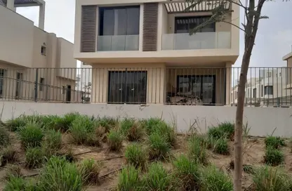 Villa - 3 Bedrooms - 3 Bathrooms for sale in Sodic East - 6th District - New Heliopolis - Cairo