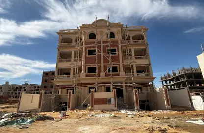 Apartment - 3 Bedrooms - 3 Bathrooms for sale in Bait Alwatan - The 5th Settlement - New Cairo City - Cairo