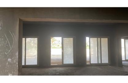 Villa - 4 - 4 for sale in Palm Hills October - Cairo Alexandria Desert Road - 6 October City - Giza Villa - 4 - 4 for sale in Palm Hills October - Cairo Alexandria Desert Road - 6 October City - Giza