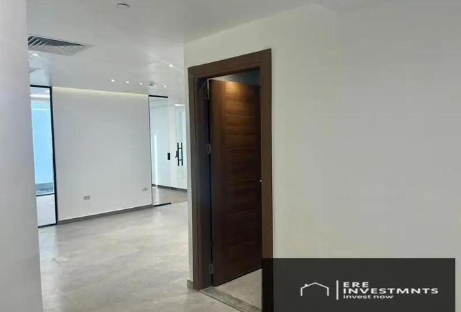 71128099 - Property Image 2