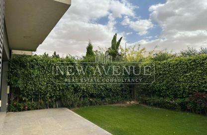 Townhouse - 3 Bedrooms - 4 Bathrooms for sale in Al Burouj Compound - El Shorouk Compounds - Shorouk City - Cairo Townhouse - 3 Bedrooms - 4 Bathrooms for sale in Al Burouj Compound - El Shorouk Compounds - Shorouk City - Cairo