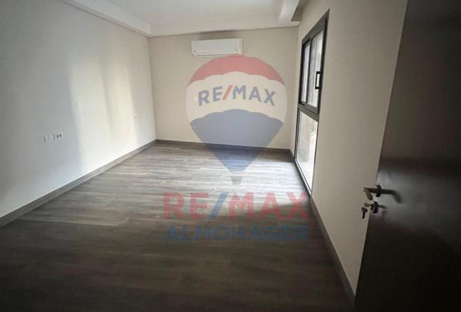 8446719 - Property Image 2