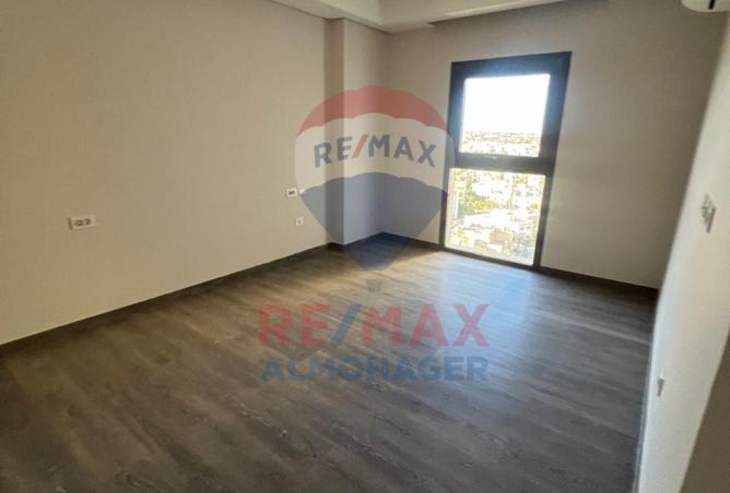 8446719 - Property Image 3