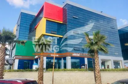 مساحات مكتبية - غرفة نوم للبيع في ان  90  بيزنس كومبلكس - شارع التسعين الشمالي - التجمع الخامس - مدينة القاهرة الجديدة - القاهرة