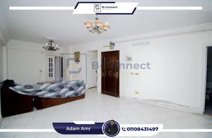 Apartment - 3 Bedrooms - 1 Bathroom for sale in Zahran Roshdy St. - Glim - Hay Sharq - Alexandria Apartment - 3 Bedrooms - 1 Bathroom for sale in Zahran Roshdy St. - Glim - Hay Sharq - Alexandria