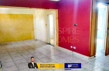 Apartment - 2 Bedrooms - 1 Bathroom for rent in Glim - Hay Sharq - Alexandria