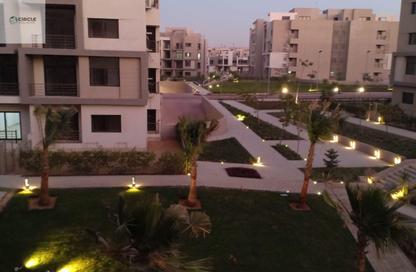 Apartment - 3 Bedrooms - 2 Bathrooms for sale in Moon Residences - Fifth Square - The 5th Settlement - New Cairo City - Cairo