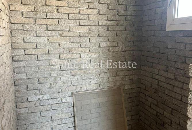 56008285 - Property Image 3