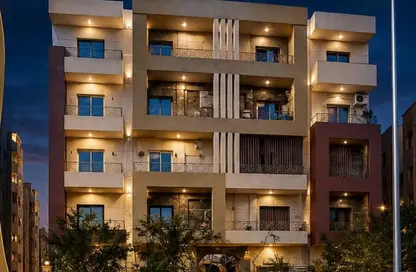 Apartment - 4 Bedrooms - 3 Bathrooms for sale in 4th Neighborhood - 5th Area - Shorouk City - Cairo