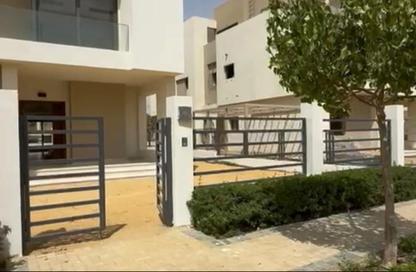Villa - 5 Bedrooms - 4 Bathrooms for sale in Villa Square - Fifth Square - The 5th Settlement - New Cairo City - Cairo