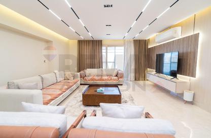 Apartment - 4 Bedrooms - 3 Bathrooms for sale in Grand View - Smouha - Hay Sharq - Alexandria