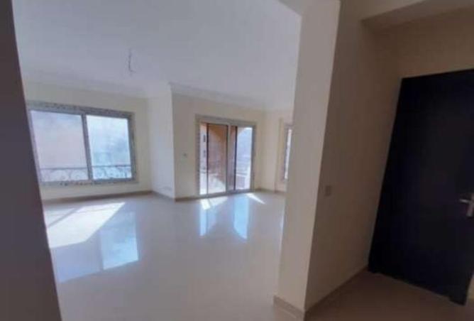 107404970 - Property Main Image