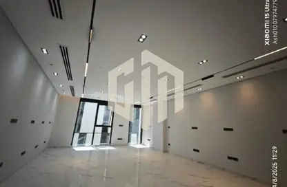 Office Space - 1 Bedroom - 1 Bathroom for rent in Hyde Park Business District Mall - South Teseen St. - The 5th Settlement - New Cairo City - Cairo