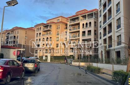 Apartment - 2 Bedrooms - 2 Bathrooms for sale in 90 Avenue - South Investors Area - New Cairo City - Cairo