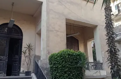 Palace - Studio for sale in Garden City - Cairo