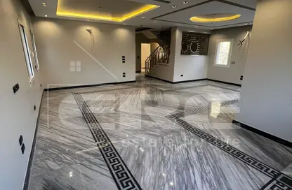 Villa - 4 Bedrooms - 3 Bathrooms for rent in Mivida - 5th Settlement Compounds - The 5th Settlement - New Cairo City - Cairo