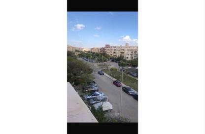 شقة - 4 غرف نوم - 3 حمامات للبيع في بيفرلي هيلز - كمبوندات الشيخ زايد - الشيخ زايد - الجيزة