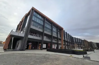 مساحات مكتبية - 3 غرف نوم - 2 حمامات للايجار في وان جولدن سكوير مول - التجمع الخامس - مدينة القاهرة الجديدة - القاهرة