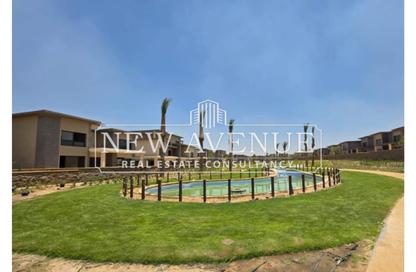 Villa - 5 Bedrooms - 6 Bathrooms for sale in Swan Lake Residence - 5th Settlement Compounds - The 5th Settlement - New Cairo City - Cairo
