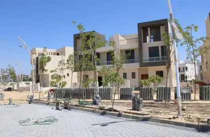 Twin House - 4 Bedrooms - 5 Bathrooms for sale in Lake West - Sheikh Zayed Compounds - Sheikh Zayed City - Giza