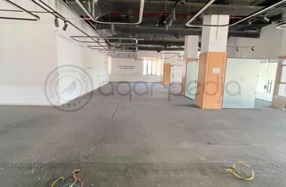 طابق كامل - استوديو - 4 حمامات للايجار في مول ساوث جيت - شارع التسعين الجنوبي - التجمع الخامس - مدينة القاهرة الجديدة - القاهرة