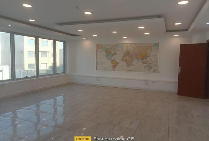 68005149 - Property Main Image