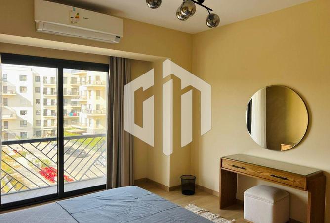 98008122 - Property Image 2