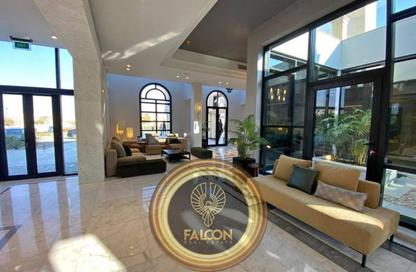 Apartment - 4 Bedrooms - 4 Bathrooms for sale in Stone Residence - 5th Settlement Compounds - The 5th Settlement - New Cairo City - Cairo