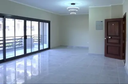 (بنتهاوس  (روف - 3 غرف نوم - 3 حمامات للبيع في ستودا - شيراتون المطار - النزهة - القاهرة