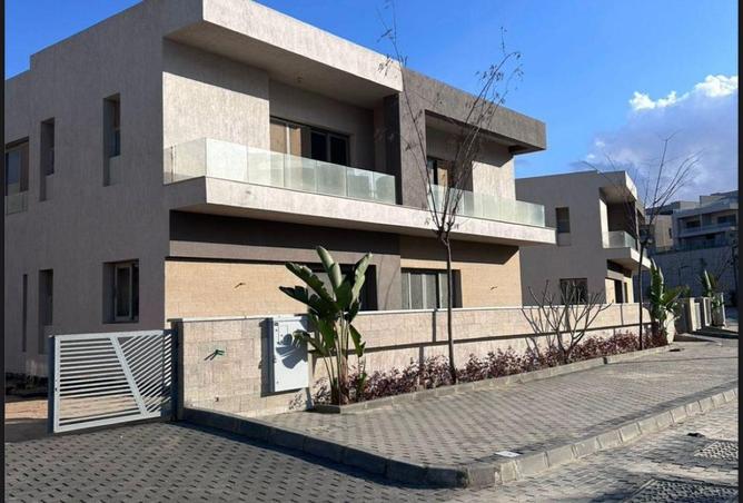 76232349 - Property Image 3