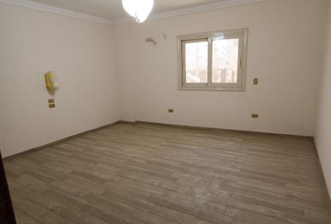 69823510 - صورة العقار 2